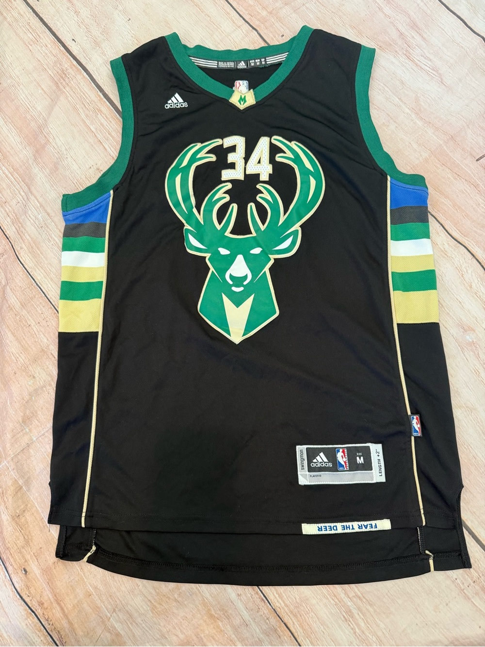 Giannis Antetokounmpo Milwaukee Bucks Black Size  M Adidas Swingman Jersey